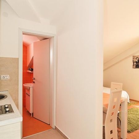 Apartmani P&M Tivat Buitenkant foto