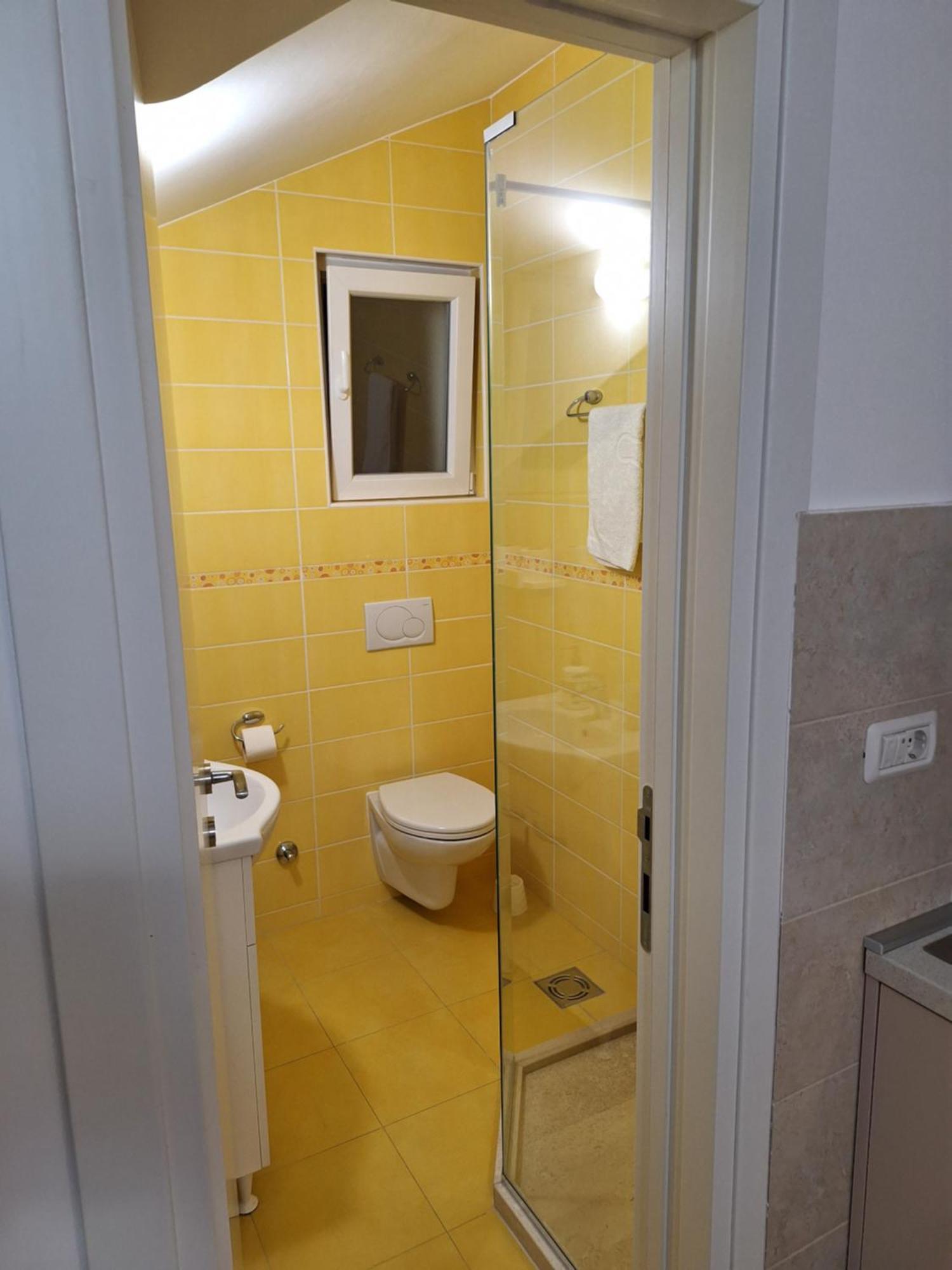 Apartmani P&M Tivat Buitenkant foto
