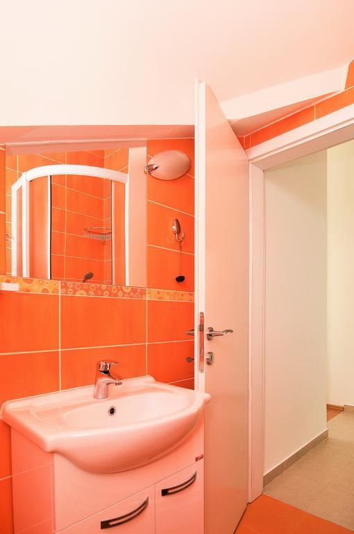 Apartmani P&M Tivat Buitenkant foto